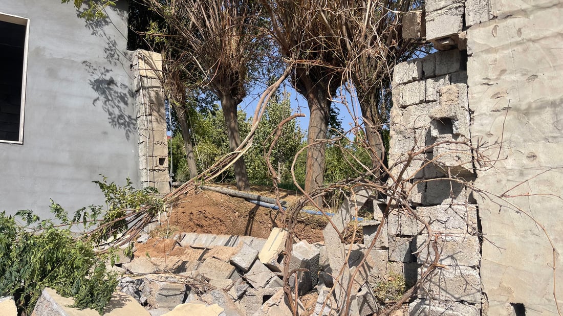 Wall collapse in Erbil’s Baharka district leaves one dead, another injured