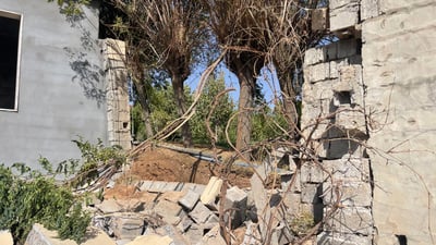 Wall collapse in Erbil’s Baharka district leaves one dead, another injured