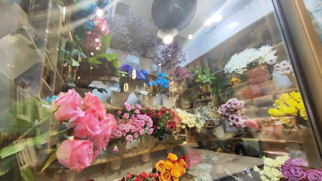 Natural Flowers Add Color to a City of Reverence