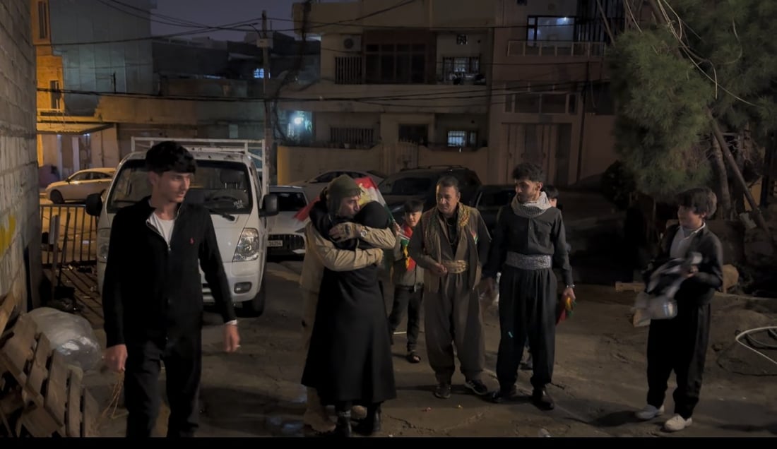 سۆران ئەردەڵانی بە باوەشی کەسوکاری شادبووەوە