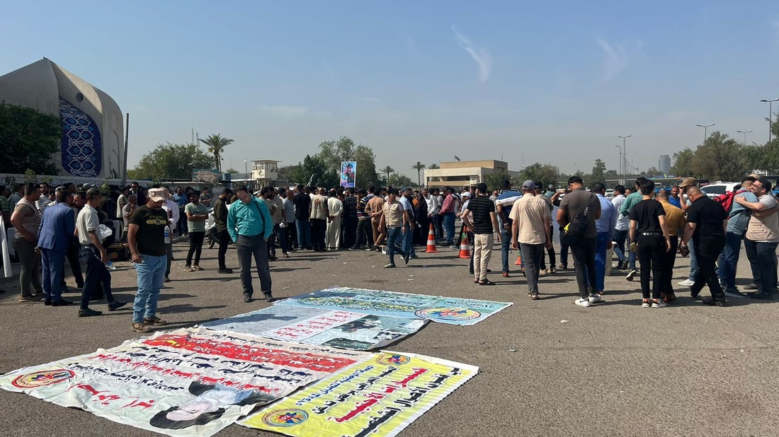 صور من وقفة اليوم قرب جامع بنيّة: يحتجون منذ سنوات ضد قانون حضانة أطفال المطلقين