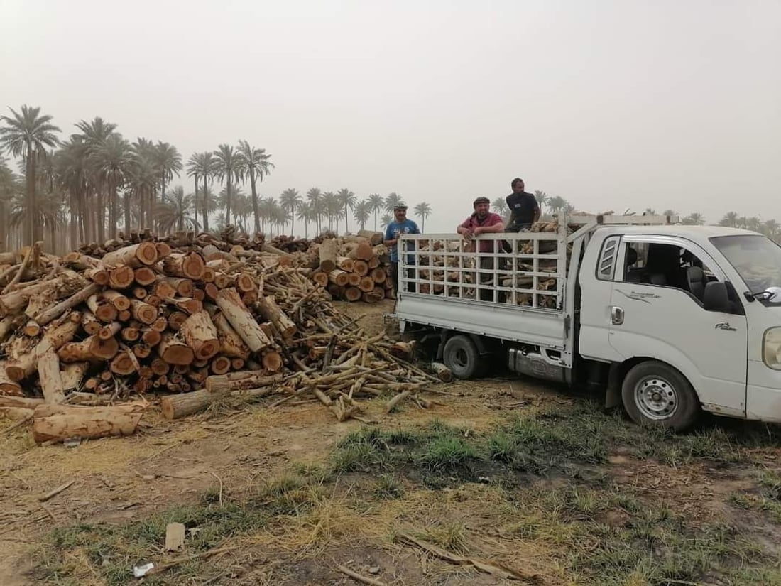 مهنة “الدخان الأسود”.. ديالى تمنع صناعة الفحم رسمياً وتغلق “الكوَر” (صور)