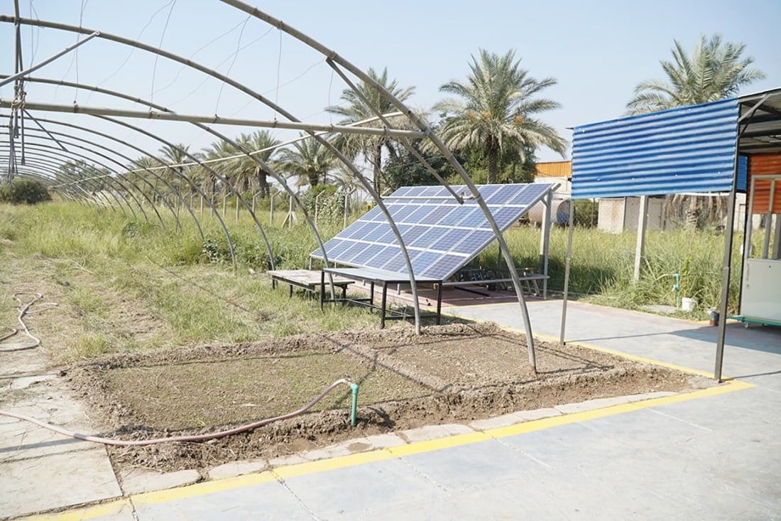 العراق صنع منظومات طاقة شمسية في موقع “العز”.. والضمان 10 سنوات (صور)