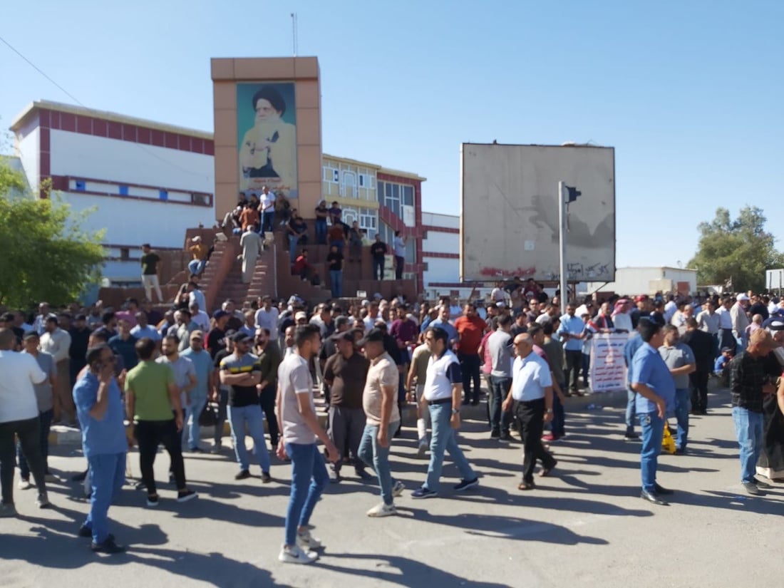 صور: متقاعدو الناصرية يبدؤون صباح عيد العمال بتظاهرة في “البهو”