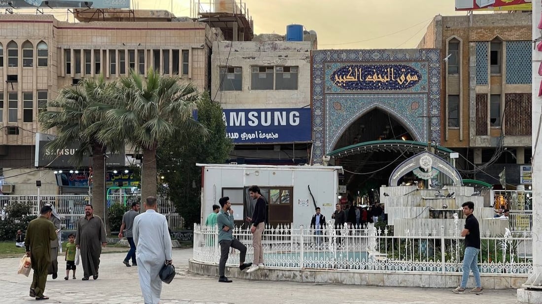 صور: شارع الصادق بحلة جديدة.. الباعة غاضبون وبلدية النجف تعد بمكان بديل