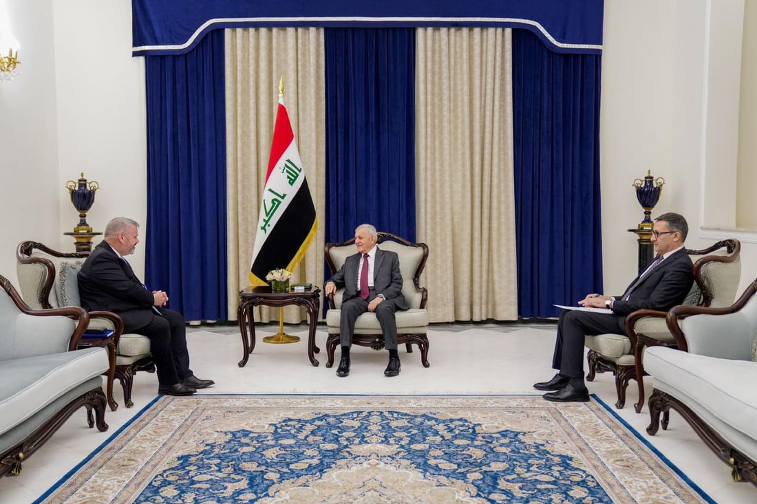 +964صورة من منصة (شبكة): 