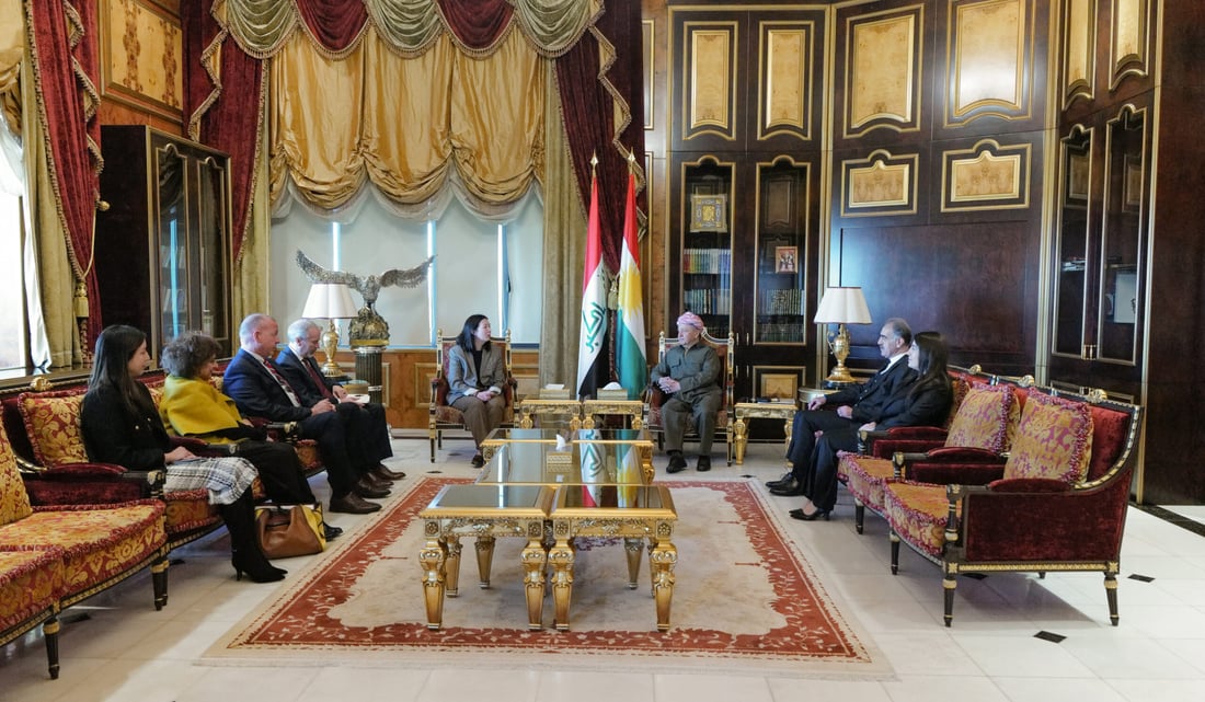 +964صورة من منصة (شبكة): 