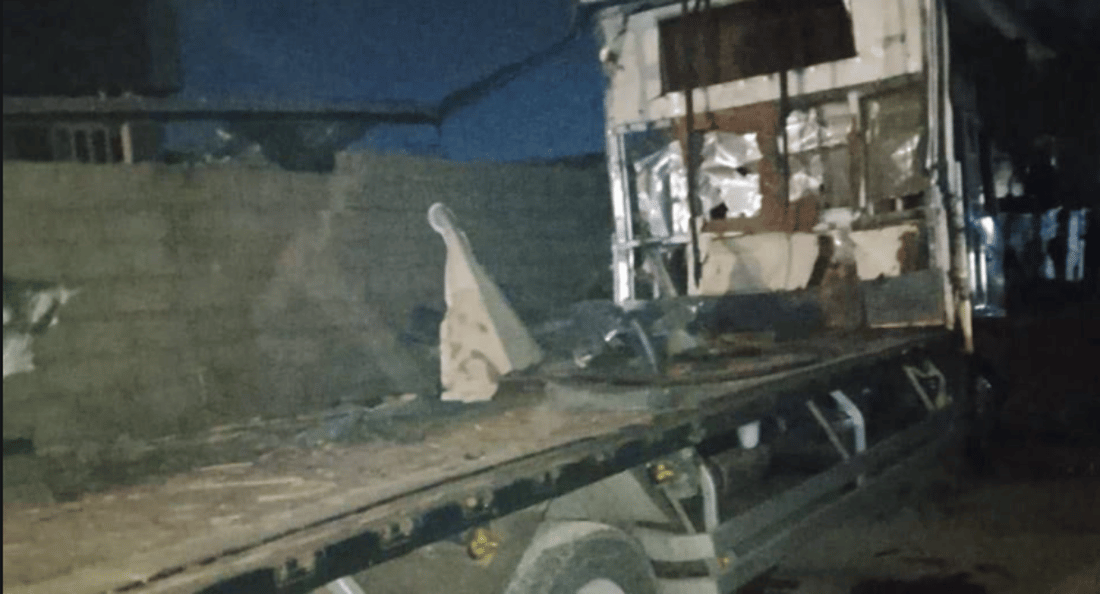 غارة جوية تستهدف سيارة نوع 