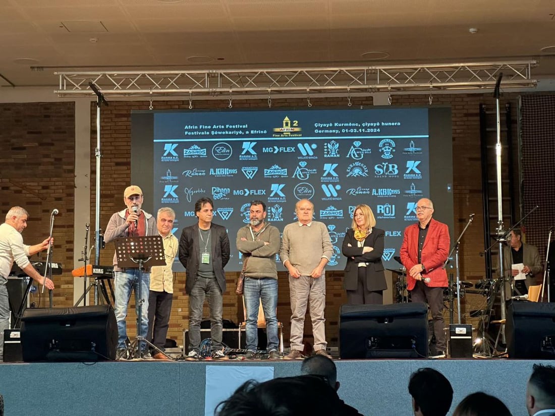 پەیکەرسازێکی هەڵەبجەیی لە ئەڵمانیا خەڵات دەکرێت