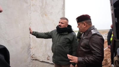 صور: وزير الداخلية في سنجار لمتابعة معمل “الكونكريت” الجاهز