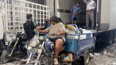 فيديو: النجف تستعين بالأنبار والموصل وأربيل لتوفير الثلج لمشاية الأربعين