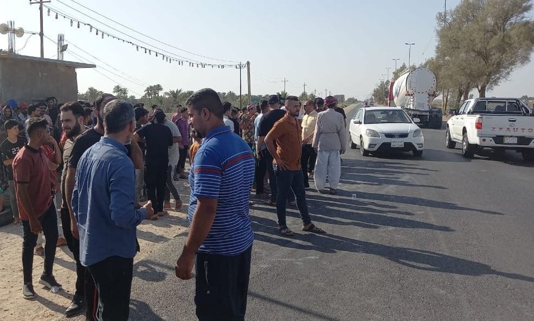 صور: تظاهرة تطلب الربط المروري بين النجف وبابل