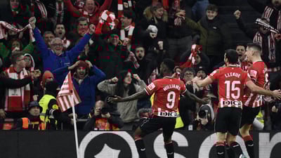 بلباو جامى شاى بردەوە