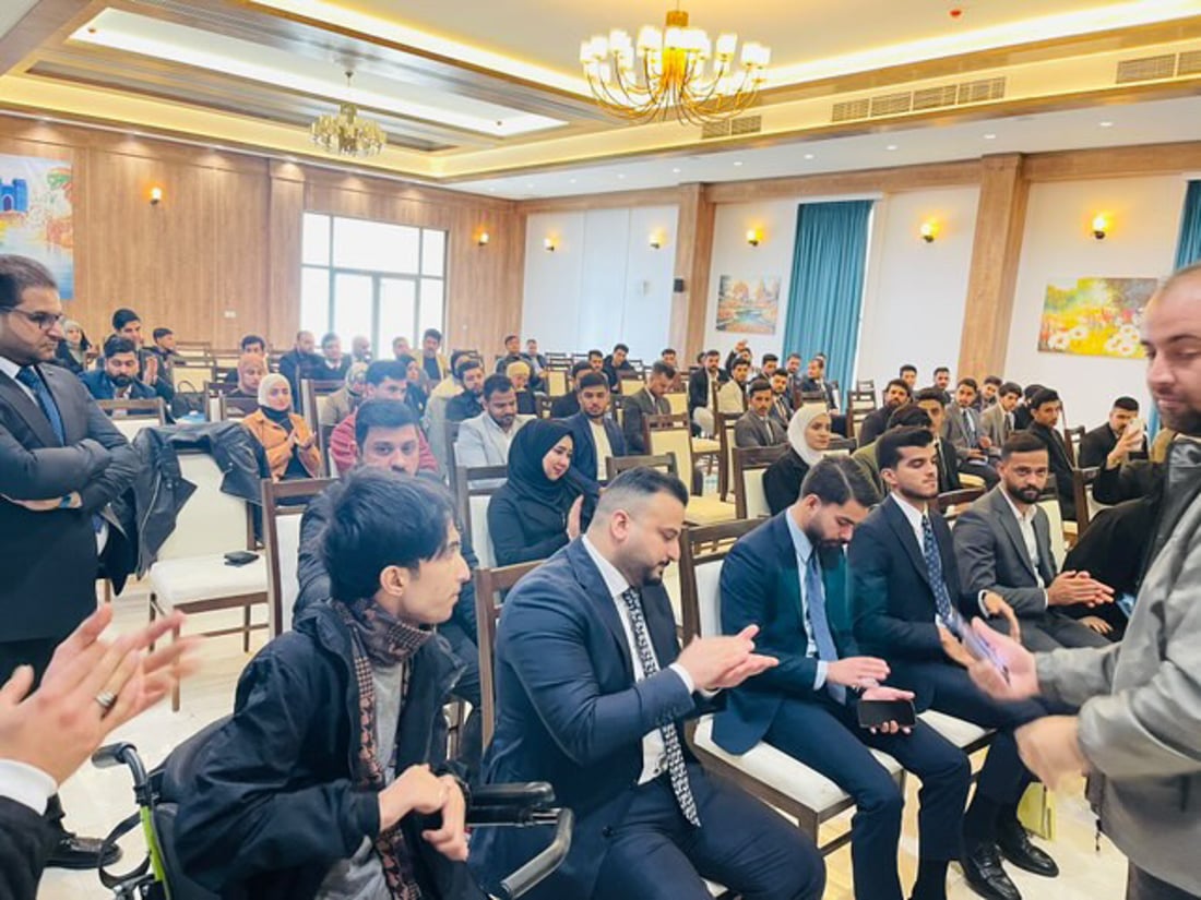 النجف: 3 آلاف معتقل من ناشطي تشرين.. تقرير ندوة “أوما” بحضور سجاد سالم