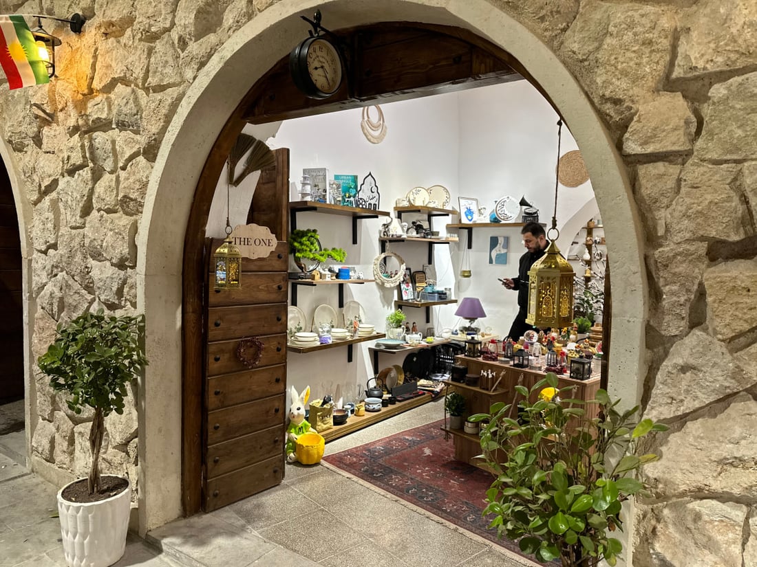 صور من ليالي رمضان الساحرة على ضفة الخابور في زاخو.. العوائل تتنزه قبل السحور