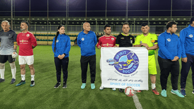 تیپى قوربانیانى مین رووبەڕووى یاریزانە دێرینەکانى هەڵەبجە بوونەوە