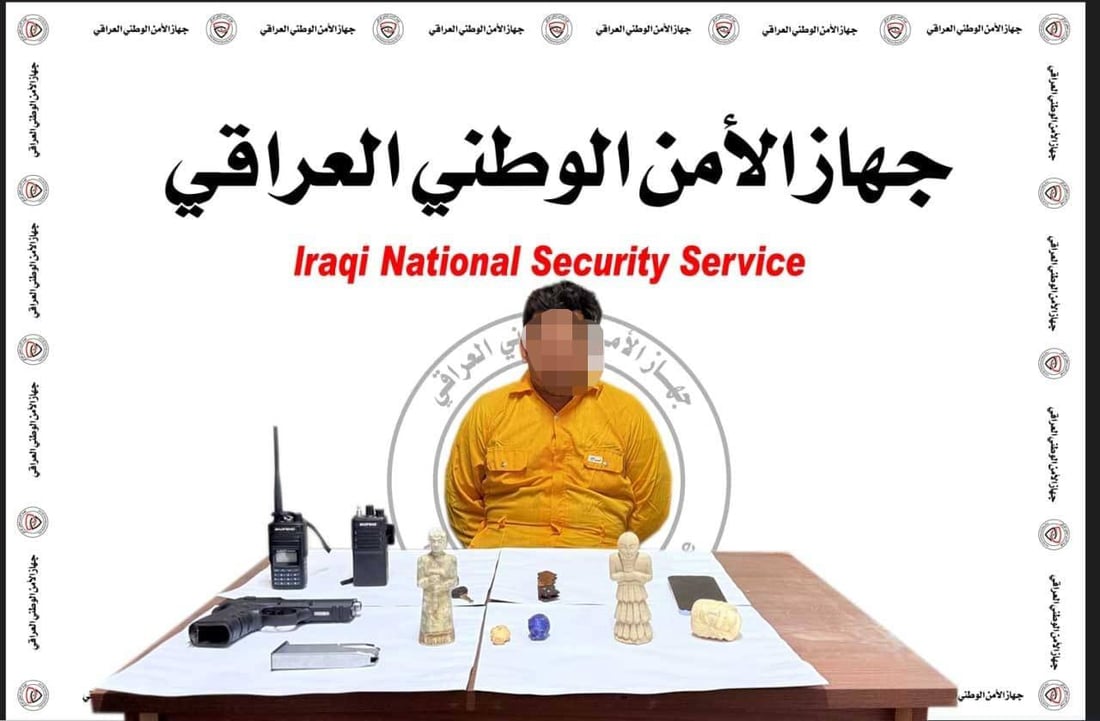 اعتقال مهربين وضبط عملات ذهبية أثرية وتماثيل وفخاريات في 5 محافظات