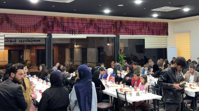 مارکێتێک سفرەی بەربانگی بۆ “کۆمەڵگای دایک” رازاندەوە