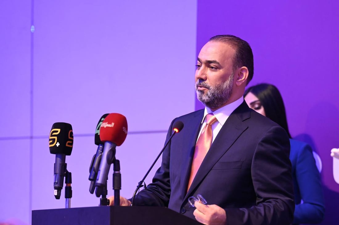 نوفل أبو رغيف يرعى مؤتمراً لمواجهة التضليل الإعلامي وحملات التشويه والابتزاز