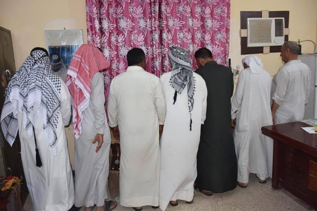 واسط: اعتقال متهم بالقتل ومتورطين في “الدكات العشائرية”