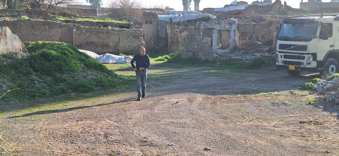 زبڵ و خاشاکی ناو قەڵا کۆکرایەوە و گواسترایەوە بۆ کانی قرژاڵە