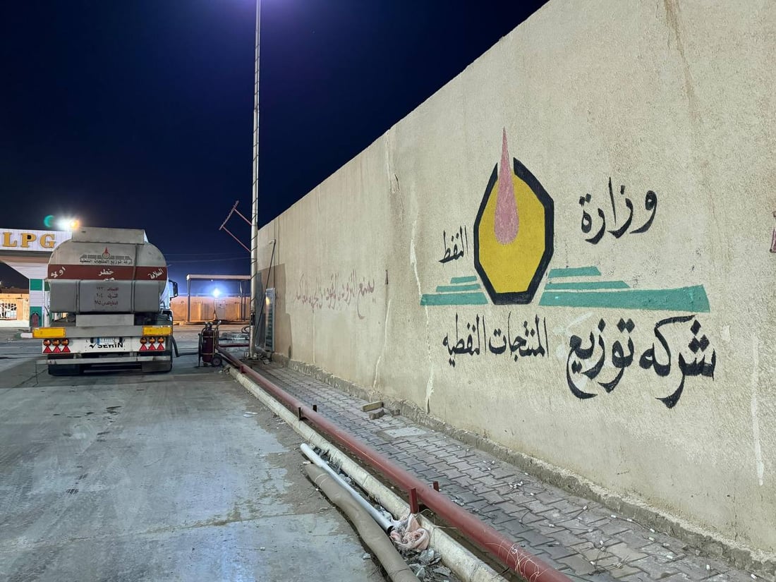 أزمة الوقود في الكوت مستمرة: طوابير طويلة تنتظر صهاريج كربلاء