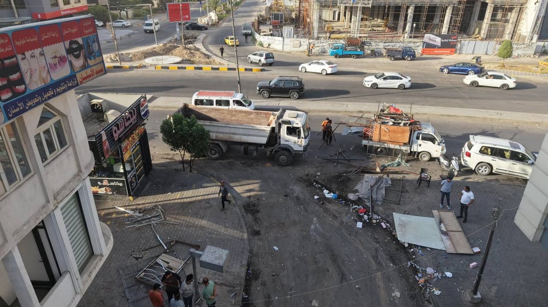 صور: بلدية المنصور تزيل 100 كشك متجاوز في سوق سهام العبيدي لمنع الكوارث وفتح الطرق