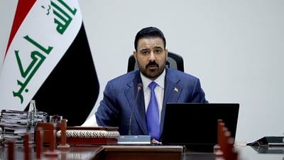 مكتب الزيدي يعيد نشر مقطع من جلسة مجلس الوزراء: لا خطوط حمراء ولا صفراء