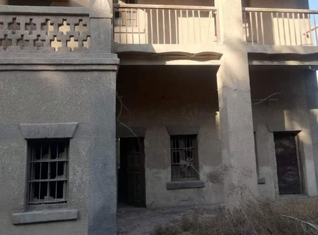 Historic residence of British advisor monument to early monarchy
