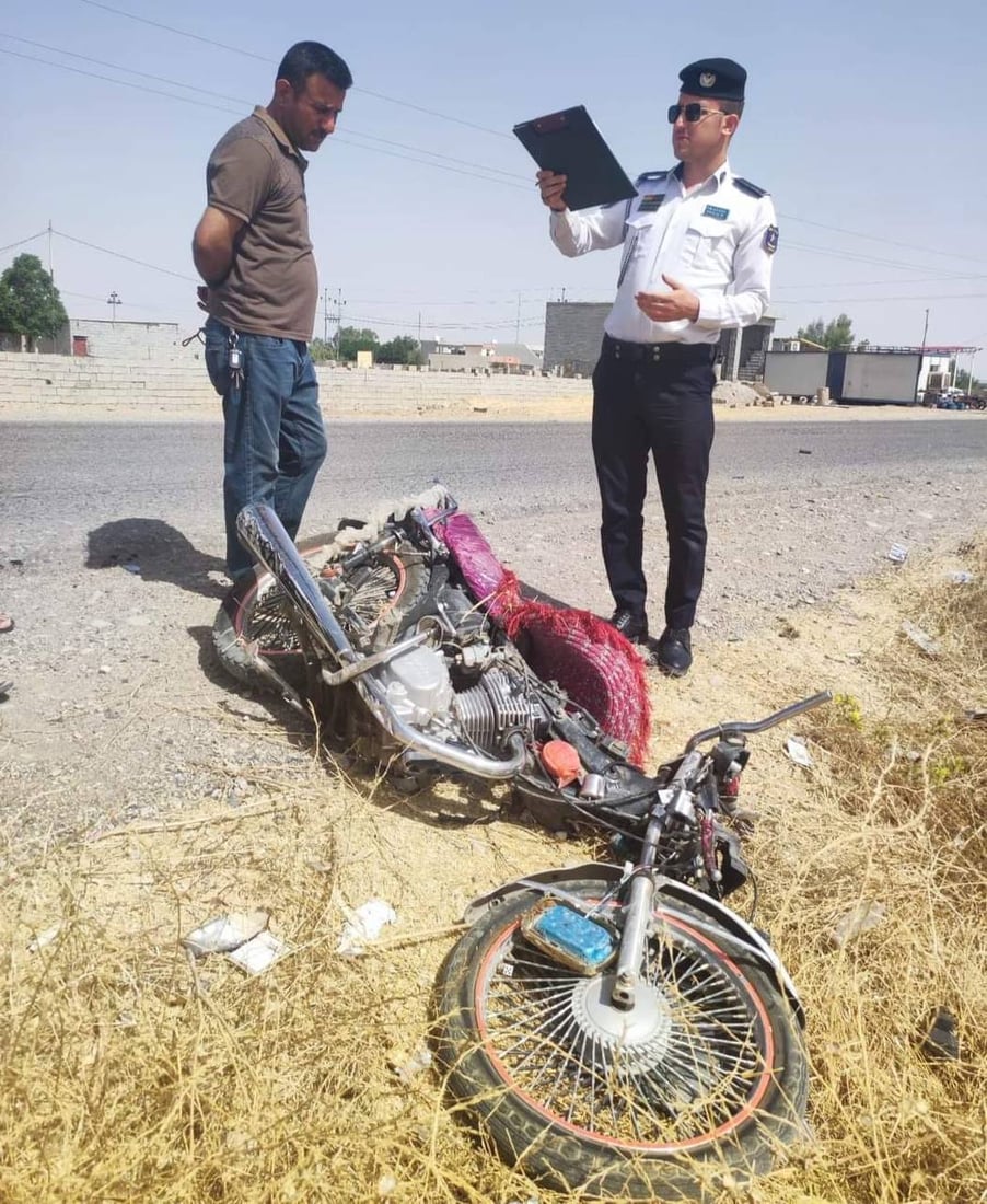 صور: مصرع سائق دراجة نارية في حادث مروع مع “شوفرليت” على طريق خانقين
