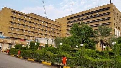 Basra authorities shut down fake cosmetic clinic, detain man posing as dermatologist