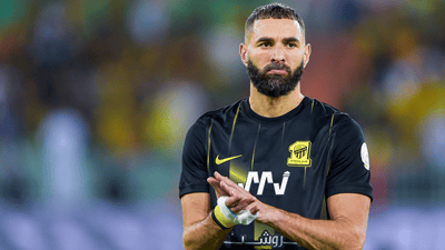 بنزیما کەڵەشاخ دەکات یان یاری؟