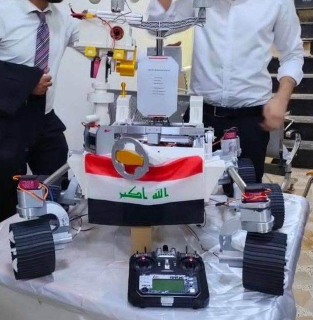 روبوت ناسا في ميسان.. 3 طلبة يبتكرون جهازاً لقياس الحرارة والرطوبة والرياح (صور)