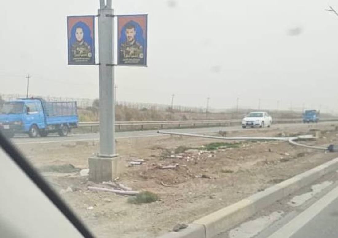 صور: العواصف تقتلع 20 عمود إنارة على طريق بعقوبة.. المشروع لا زال بعهدة المقاول