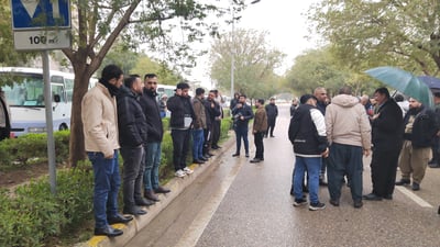 شۆفێرانی ھێڵەکانی دەرەوەی کەلار گردبوونەتەوە و داوادەکەن چاودێریان بۆ دابندرێت