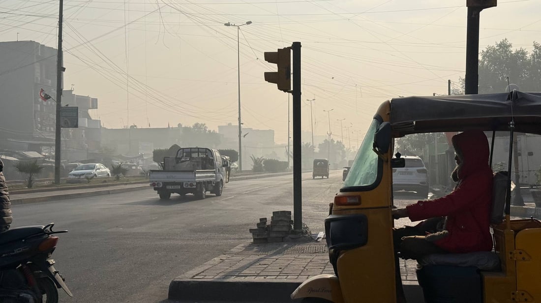 الهواء في بغداد خطير جداً.. البنفسجي قبل حالة الطوارئ! (صور)
