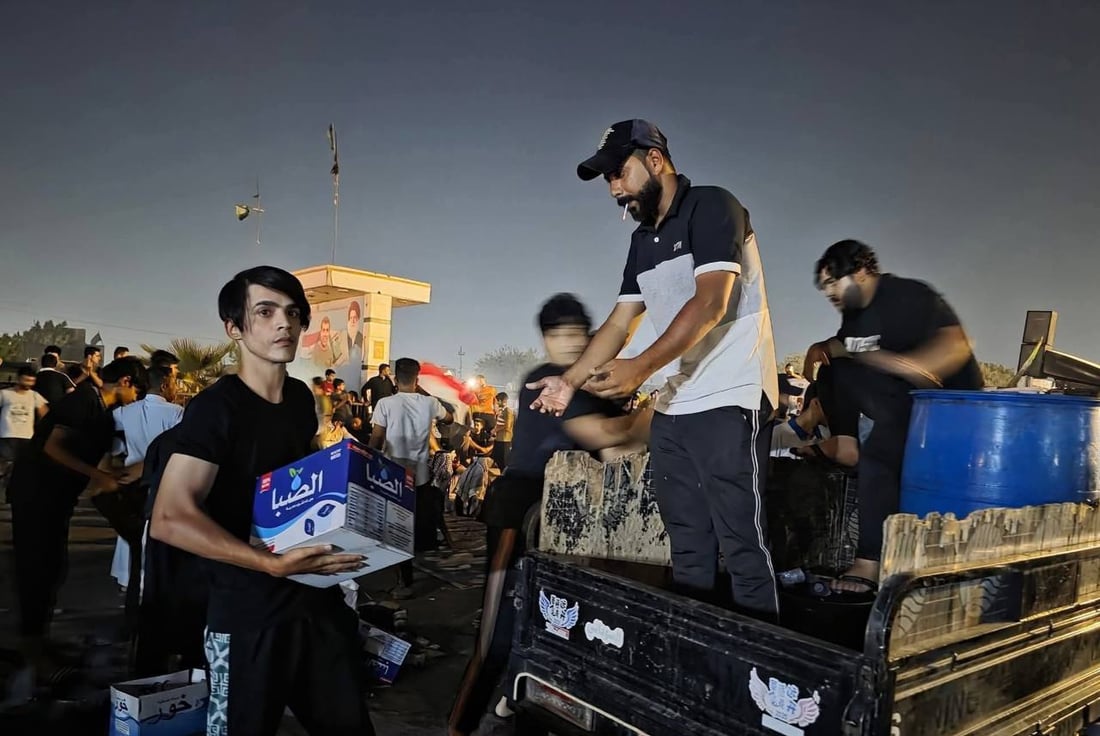 صور الآن من حزام مدينة الصدر.. نصب خيم الاعتصام ووصول الوجهاء للمشاركة