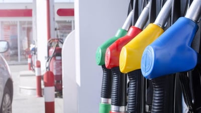 أربيل تخفض سعر لتر البنزين العادي إلى 750 ديناراً