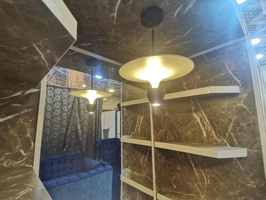 صور: غرف نوم بالمتانة العراقية والجمال التركي.. نجار بعقوبة أوجد الخلطة