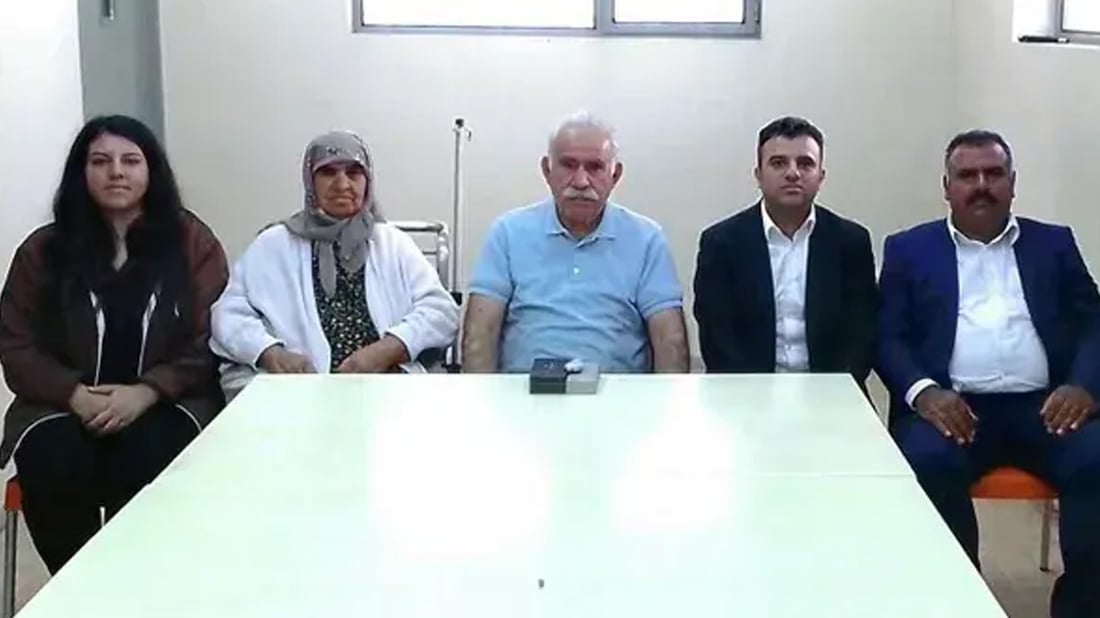وێنەیەکی خێزانیی عەبدوڵا ئۆجەلان لە زیندانی ئیمرالی بڵاوکرایەوە