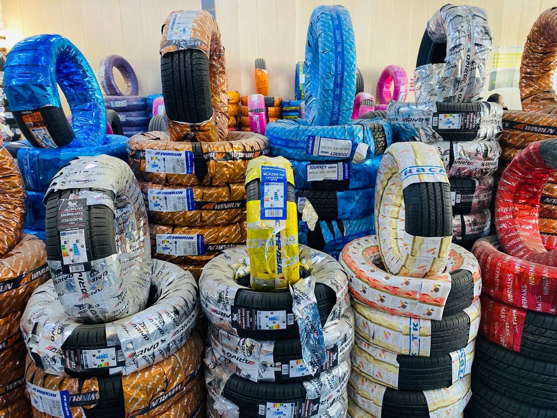 ميسان: سوق الإطارات “البالة” ينتعش بسبب اضطراب الدولار
