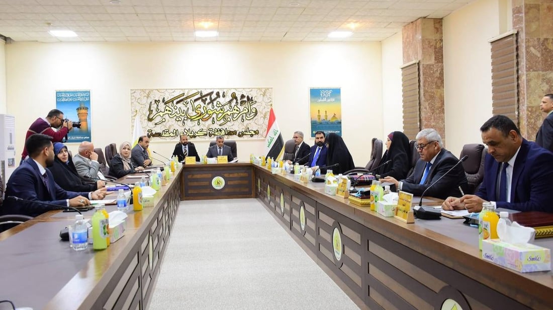 مَن يعلن تعطيل الدوام.. المحافظ أم مجلس المحافظة؟ خبير قانوني يحسم الجدل