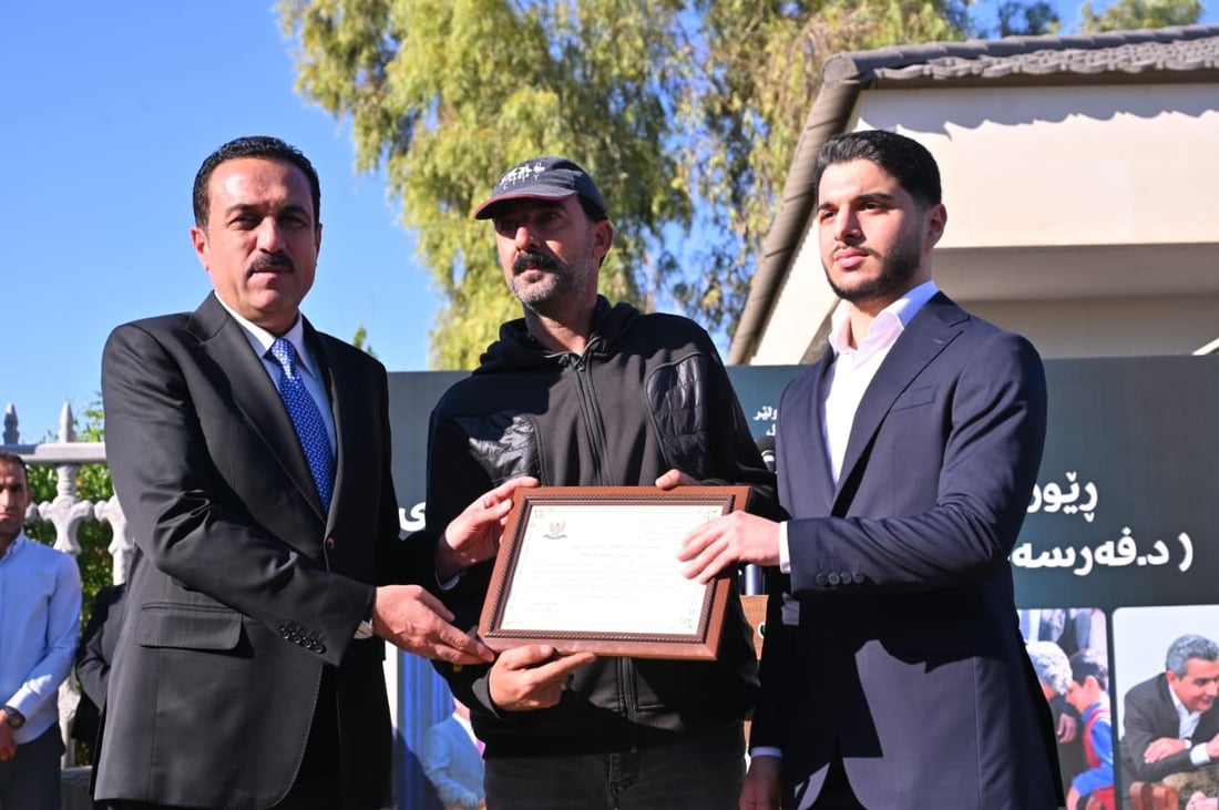 خەڵاتی دەستپاكی “فرسەت سۆفی” بە كرێكارێک درا