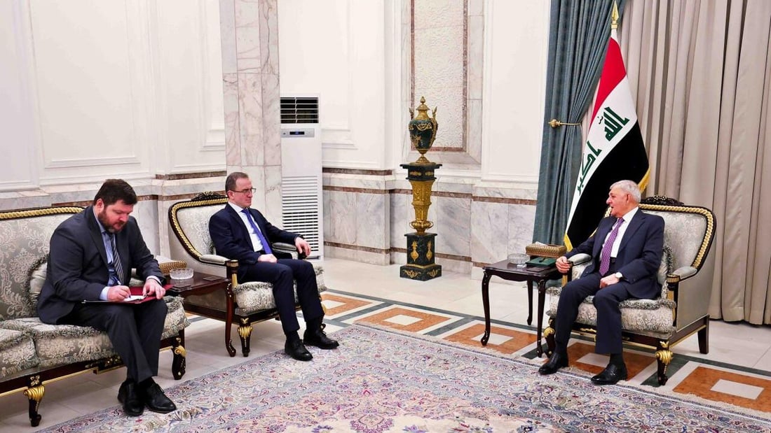 رئيس الجمهورية يبحث مع سفير روسيا عن حل سياسي لأزمة سوريا