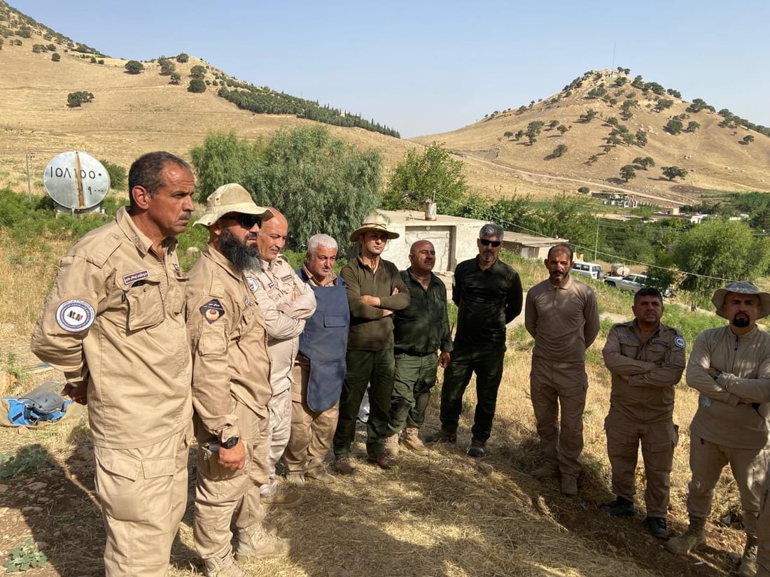 لە تەنیشت ماڵەکانی زرگوێز مین هەیە و پاکسازیش بە سەختی تێدەپەڕێ