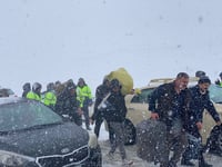 26 کەس لە سنوری ئیدارەی سۆران لە ناو بەفر گیریان خواردوە