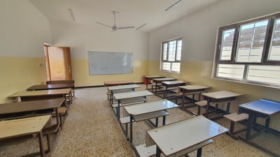 تلعفر جاهزة للعام الدراسي: لا ينقصنا سوى أساتذة العلوم ونصف الكتب (صور)