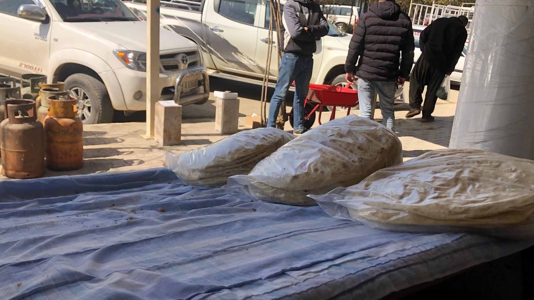 لە پێنجوێن نانەواخانەیەک 10 نان دەکات بە هەزار دینار