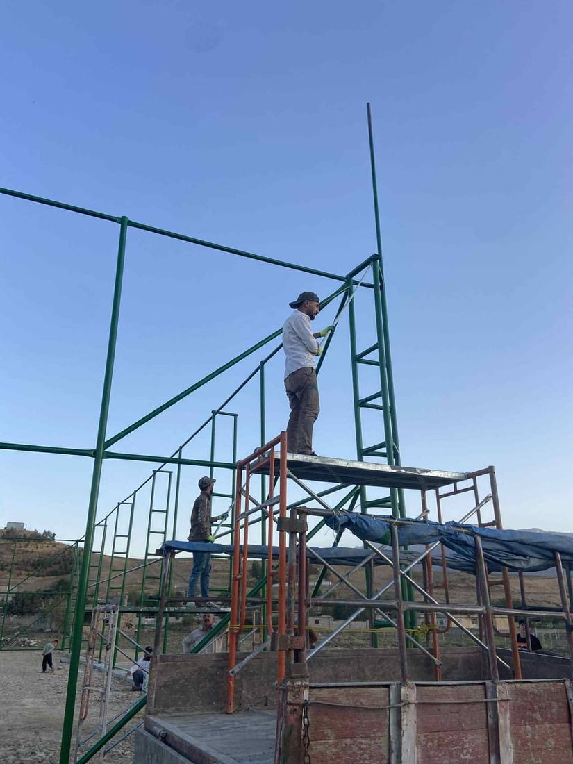 بە هەرەوزى؛ نورەدینییەکان لەسەر ئەرکى خۆیان یاریگایەک دروست دەکەن