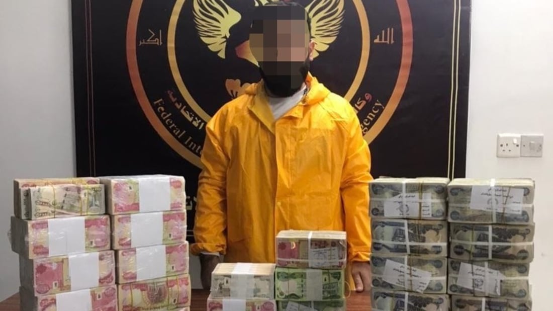 منفذ “كي كارد” يقع في كمين الاستخبارات.. صولة بـ3 محافظات على مهربي العملة